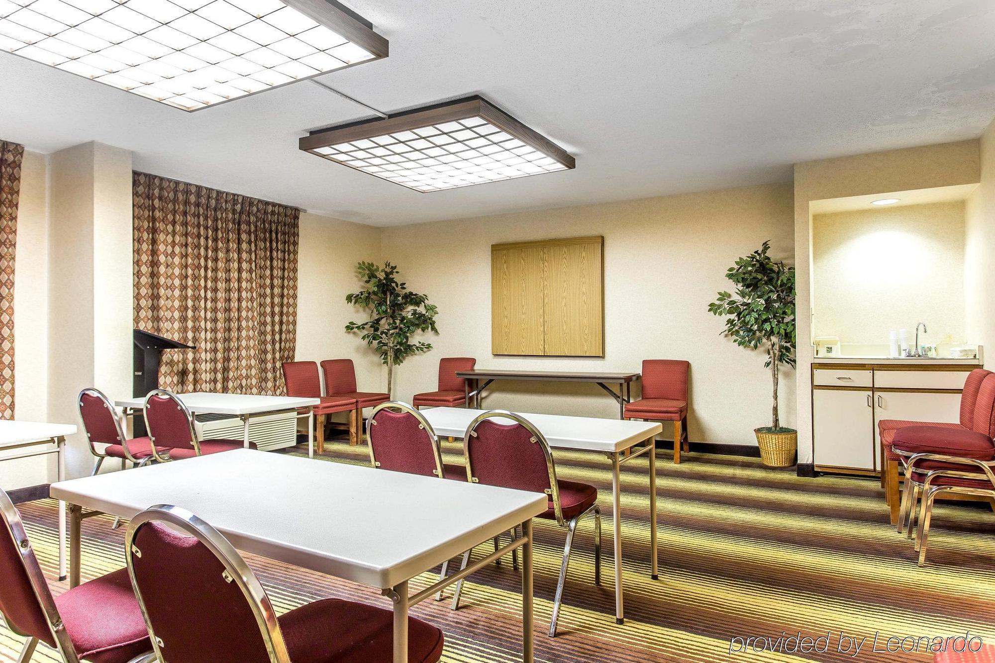 Quality Inn University Winston-Salem Exterior photo